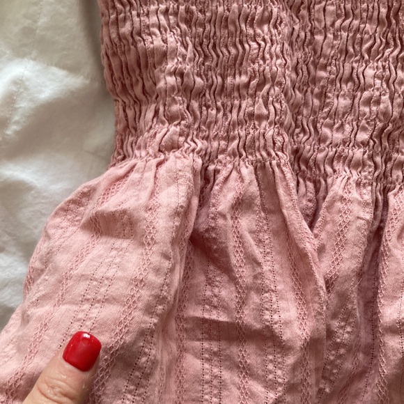 Soft pink tank top - Picture 2 of 3